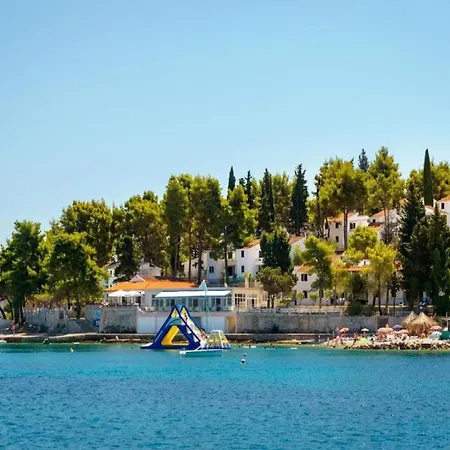 Lumbarda Resort Apartments Apartment